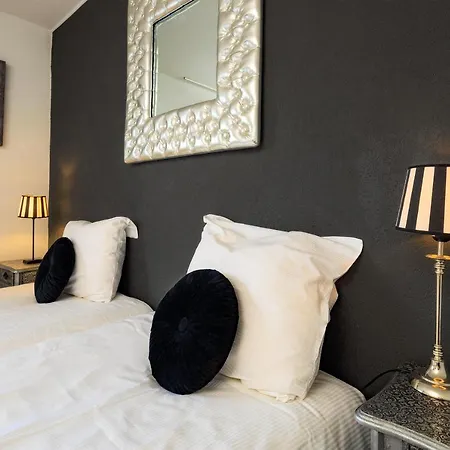 Hotel Berg En Bos Apeldoorn