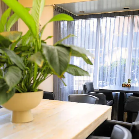 Berg En Bos 3* Apeldoorn