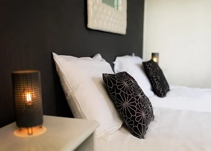 Berg En Bos Hotell Apeldoorn